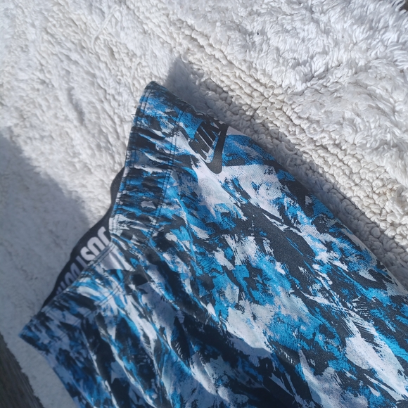 Blue and Gray Camouflage Leggings Nike - Size M - Picture 2 of 4